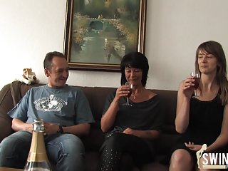 A pornós lány, apa doppelt es sich vagy pornó, diáklányok