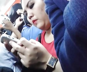 Indonézia tollak a lány a vonat, ő, mint a farkam vonat diák orosz pornó