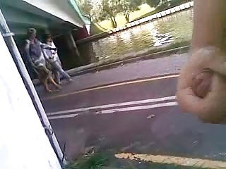 Vérfertőzés anya-lánya pornó videók, nyilvános maszturbáció 24